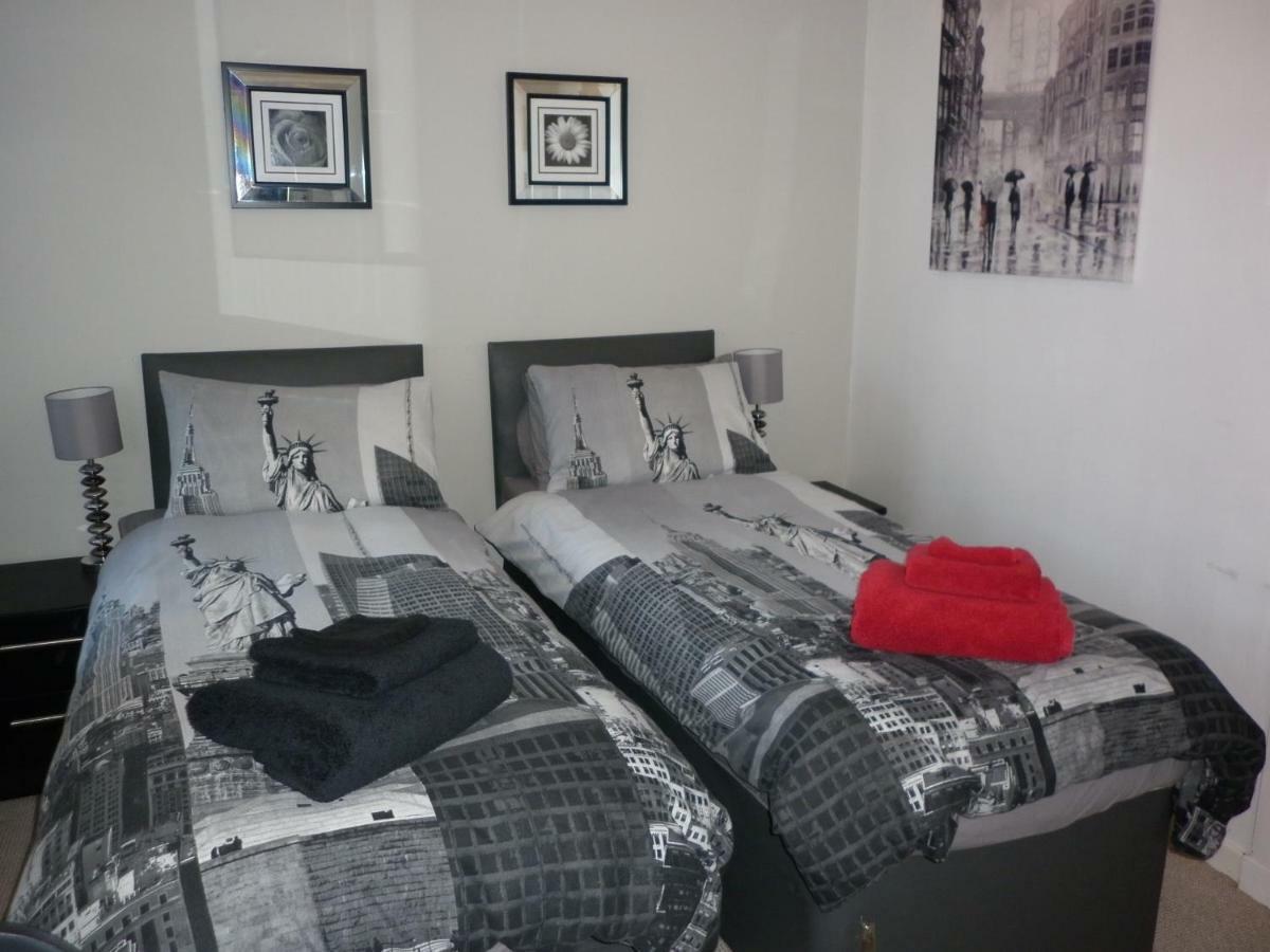 Kirkcaldy High St Apt. Apartment Bagian luar foto